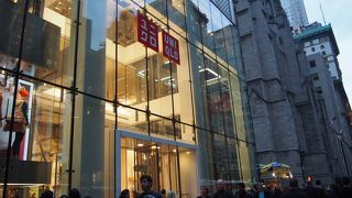 ハイブランドと軒を並べるユニクロ5th.Ave