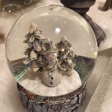 スノードームを買いました。3400円