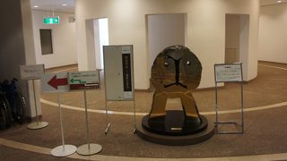 伝統芸術の町にこそ相応しい美術館でした