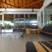 開放的なロビー＆レストラン