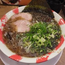 長浜ラーメン　黒