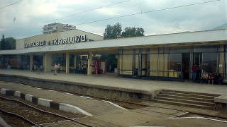 カルロヴォ駅
