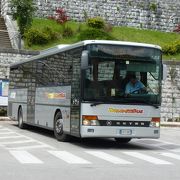 コルテイナ・ダンペッツオ～カラルツオ直通バス（ドロミテバス）