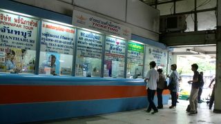 パタヤへのバスの発着ターミナル