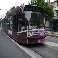 新しい型の車両です