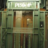 年代物のエレベーター