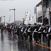 雨の中のパレード