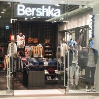 ベルシュカ (神戸ハーバーランドumie店)