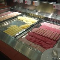 ハム、チーズなど