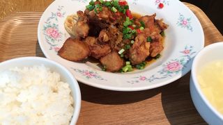 餃子以外は普通です