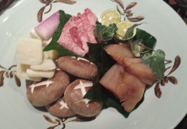 値も張るが、雰囲気も味も最高