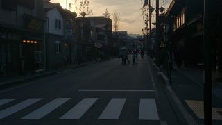 城下町の面影を残す情緒ある通り！