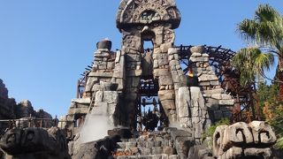 コワいけど意外と乗れる。でも激しい