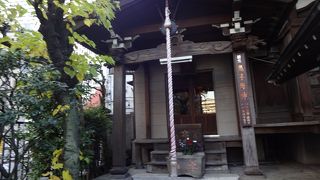 ビル群の中に残る心安らぐ場所。