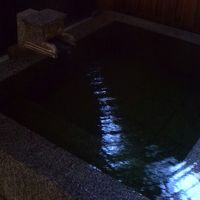 源泉かけ流しの客室露天風呂