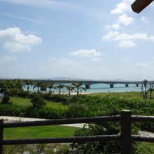 古宇利ビーチと橋