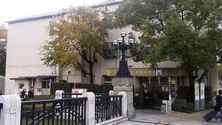 爆心地近くの被爆建物だけど現役です