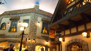 可愛い村のバッフェ！！