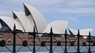 口コミを書いても誰も読まない気が