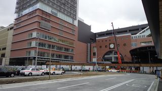 大きく変貌中の駅