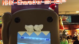 ＮＨＫのキャラクターがお出迎え