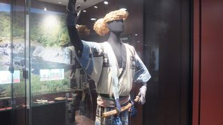 旭川駅構内の小さなアイヌの紹介コーナー