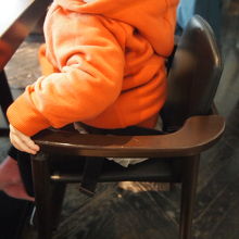 子供用椅子です