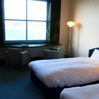 泊ったツインルーム（９２０号室）です。