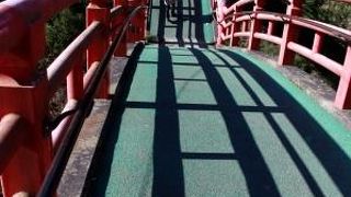 養老渓谷の入り口にあるお寺