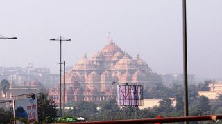 布教のテーマ・パーク？