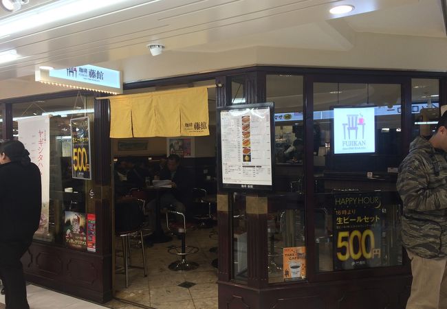 人気のコーヒーショップ