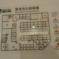 10Ｆ。ちゃんと非常階段があるので安心