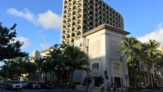 街の中心、便利な立地 ♪