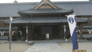 本丸跡に復元された本丸御殿です。