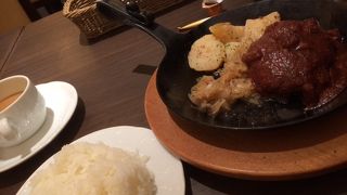 ランチは空いていた