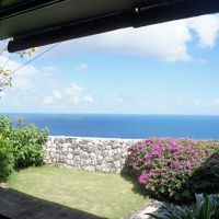 スパルームからインド洋を望む　窓もなく海風が心地よい