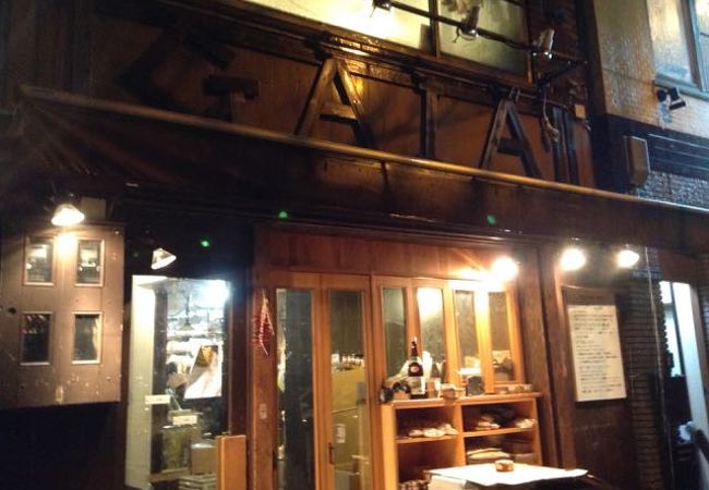 新御茶ノ水駅すぐそばの自然食品店