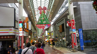 ここを抜けて酒蔵へ