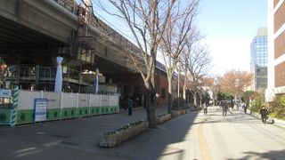 補強工事を行っています