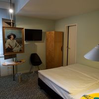 謎の肖像画(笑)．