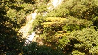 多くの滝の中でもここは見応えあります！