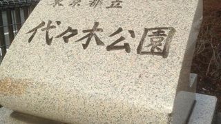 人それぞれの楽しみ方や過ごし方に対応してくれる公園です。