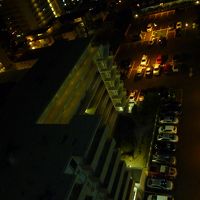 ホテル裏の駐車場