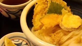 平日がねらい目