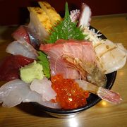 金沢で朝食から海鮮丼