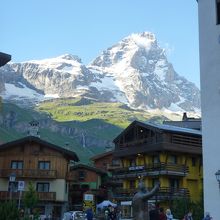 チエルヴィニアでベッカデルピオメルロ登山基地