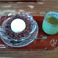 あるお店の甘味です。