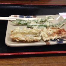 天ぷら 竹輪磯辺あげとインゲン