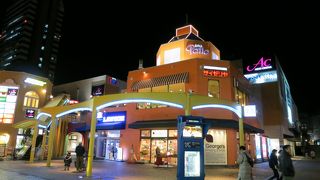 イオンシネマ＆飲食店が充実