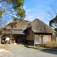 鉤屋造り民家